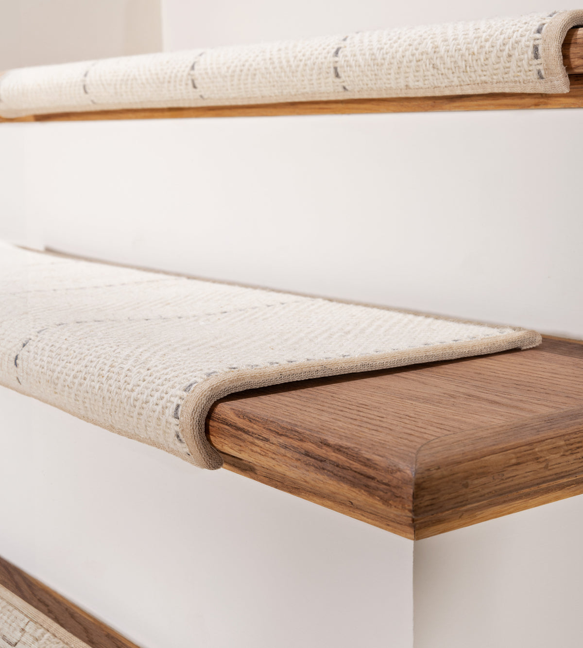 Oak Valley Island Stripe