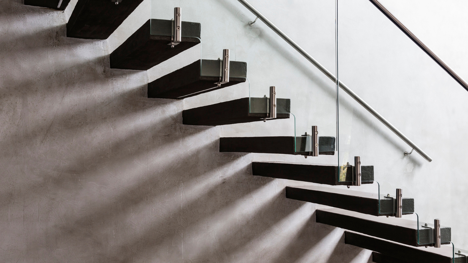 Modern Makeover Ideas for Your Floating Stair