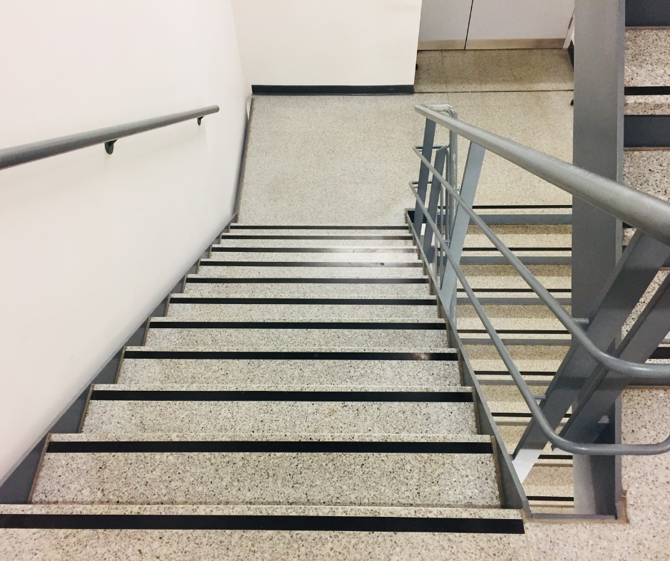Definition of Scissor Stairs