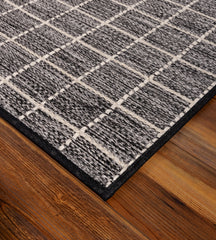 Oak Valley Tailored Square