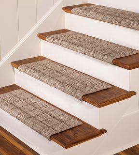 Oak Valley Tailored Square